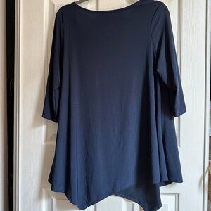 Star Vixen Women's Plus 2X Navy Blue Elbow Sleeve Asymmetric Hanky Hem Tunic Top